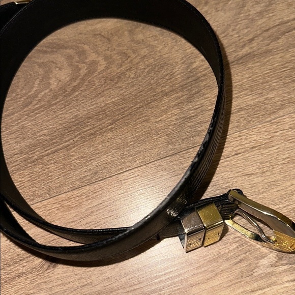 Gianni Versace Vintage Gold and Silver Tone belt Size 32 main image 4